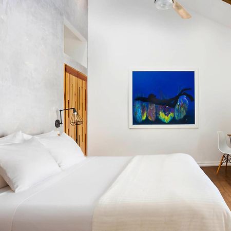 Divers Paradise Boutique Hotel Bocas del Toro Room photo