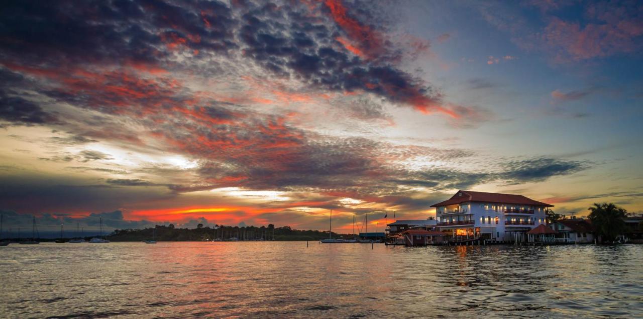 Divers Paradise Boutique Hotel Bocas del Toro Exterior photo