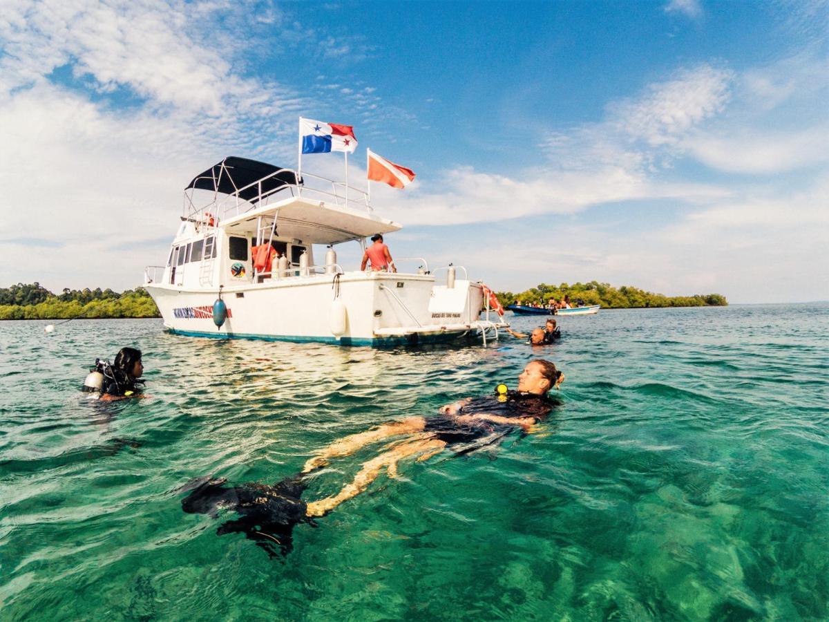 Divers Paradise Boutique Hotel Bocas del Toro Exterior photo